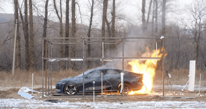 國(guó)內(nèi)第一次氫燃料汽車整車燃燒試驗(yàn)！